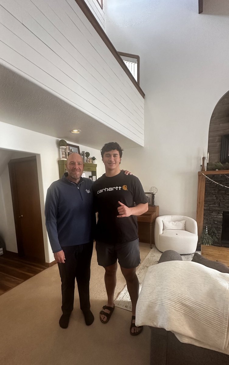 Jayden Tuia (@jaydent_50) on Twitter photo Thanks for braving the blizzard to visit my home Coach Armstrong! <a href="/CoachArmy/">Brian Armstrong</a>
<a href="/NevadaRecruits/">Nevada FB Recruiting</a> <a href="/NevadaFootball/">Nevada Football</a> Thanks for braving the blizzard to visit my home Coach Armstrong! <a href="/CoachArmy/">Brian Armstrong</a>
<a href="/NevadaRecruits/">Nevada FB Recruiting</a> <a href="/NevadaFootball/">Nevada Football</a>