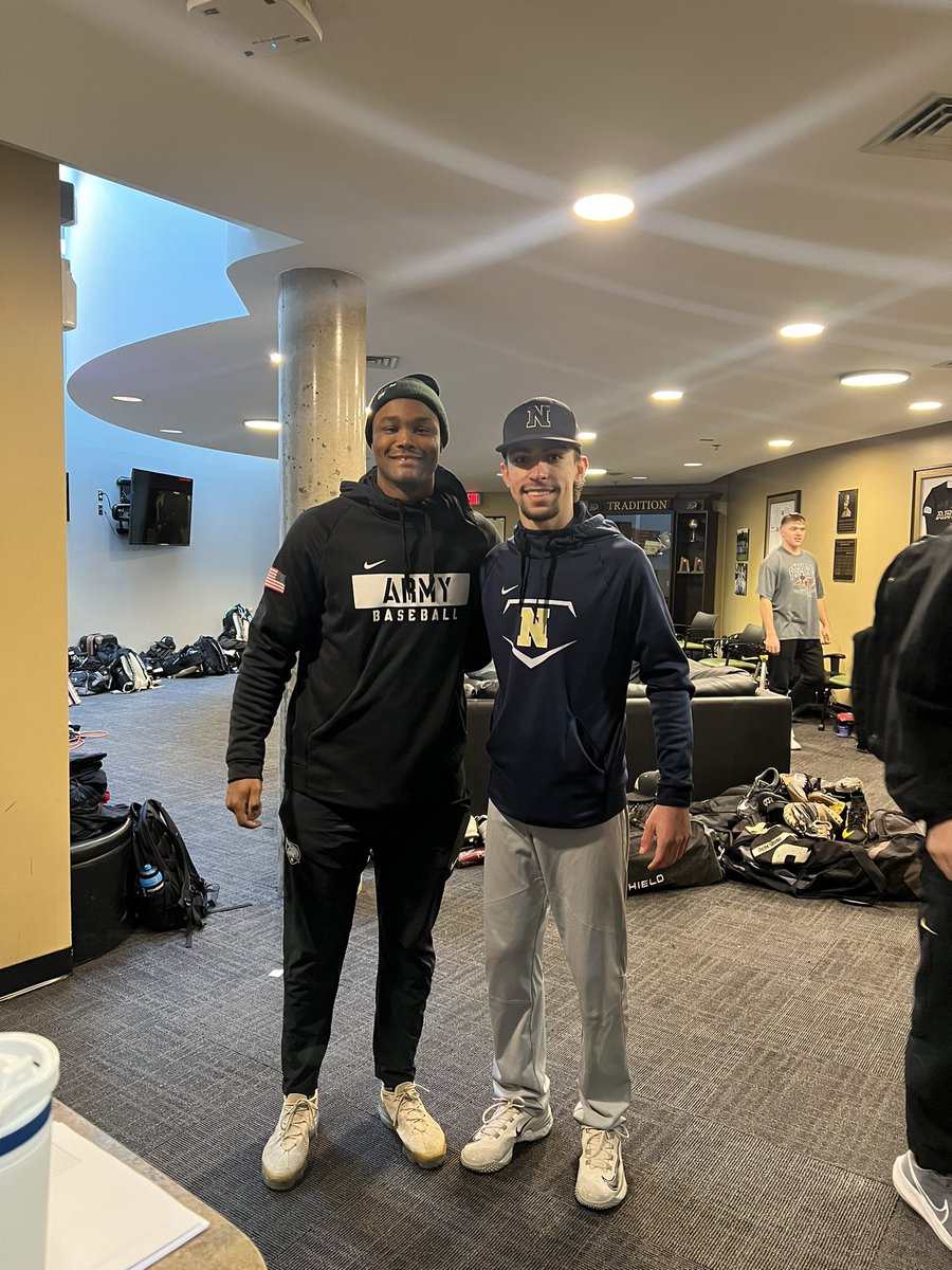 lucasrobson_'s tweet photo. Had a great experience today at the @ArmyWP_Baseball camp. Thank you for the experience @CoachJennings44 @chris_tracz. Reflecting on the day, today reaffirmed that West Point is where I would love to be in the future and to play baseball for Army would be an honor. https://t.co/P48GSbPhbc
