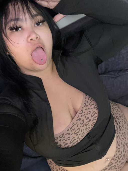 DID YOU KNOW THAT ON OF I SELL MY FULL VIDS FOR CHEAP ASF?!?!!?  https://t.co/tYK6JiZoCA  SUBSCRIBE FOR<a href="/tag/badbunny"class="tags"><span>#badbunny</span></a>