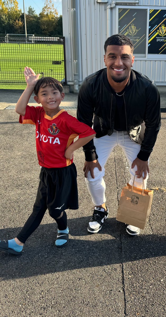 𝐈𝐊𝐔𝐓𝐀𝐊𝐀 tweet media