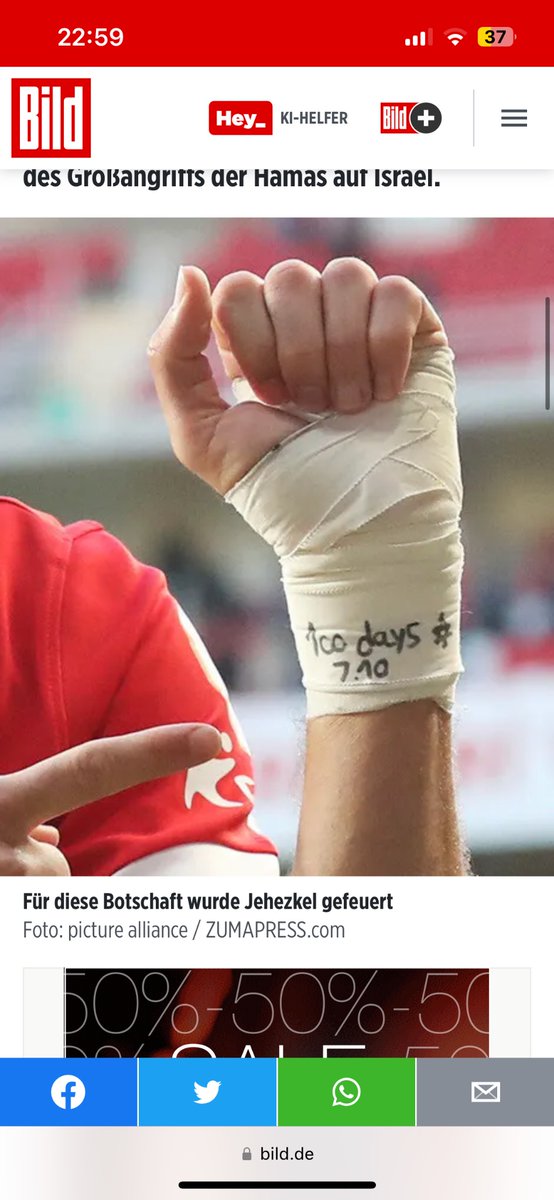 Der israelische Fußballprofi Sagiv Jehezkel in Diensten des türkischen Erstligisten Antalyaspor hat heute an die Opfer des 7. Oktobers erinnert. Die Reaktion seines Vereins: Suspendierung. Die Reaktion des türkischen Staates: Haftbefehl. Noch Fragen? #Türkei #Judenhass