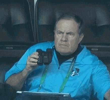 FitzyGFY's tweet photo. Belichick watching the Cowboys get off to a shaky start vs the Packers https://t.co/evwGppUIR4