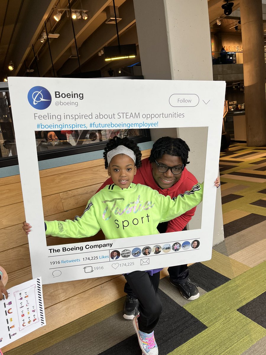 teamtechboy's tweet photo. What’s up #TeamTechBoy !! I had a BLAST yesterday at the St. Louis Science Center’s STEM Showcase! 🚀🎮 My highlight: conquering the gaming room, while my little sis took flight in the Boeing plane! ✈️
#STEMAdventures #FamilyFun #sciencecenter #stem #steam #techboy #sciencegirl https://t.co/nnoTWI6A2I