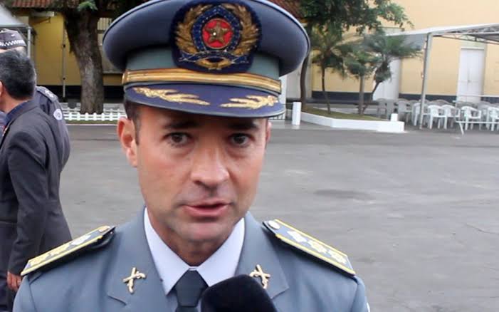 vinicios_betiol's tweet photo. IMPORTANTE: após descobrir que o Boulos deve ter o apoio da Marta Suplicy, o Bolsonaro entrou em desespero e vai indicar para vice do Ricardo Nunes o PM que defendeu que a polícia TRATE O POBRE DE FORMA DIFERENTE da que trata os ricos na hora das abordagens. Ricardo Augusto Nascimento também é conhecido por espalhar a Fake News de que as pessoas estavam comendo carne de cachorro durante o isolamento social na pandemia. Tudo indica que esse será o Mauro Cid 2.0.