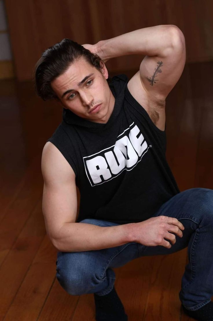 Peter Parker tweet media