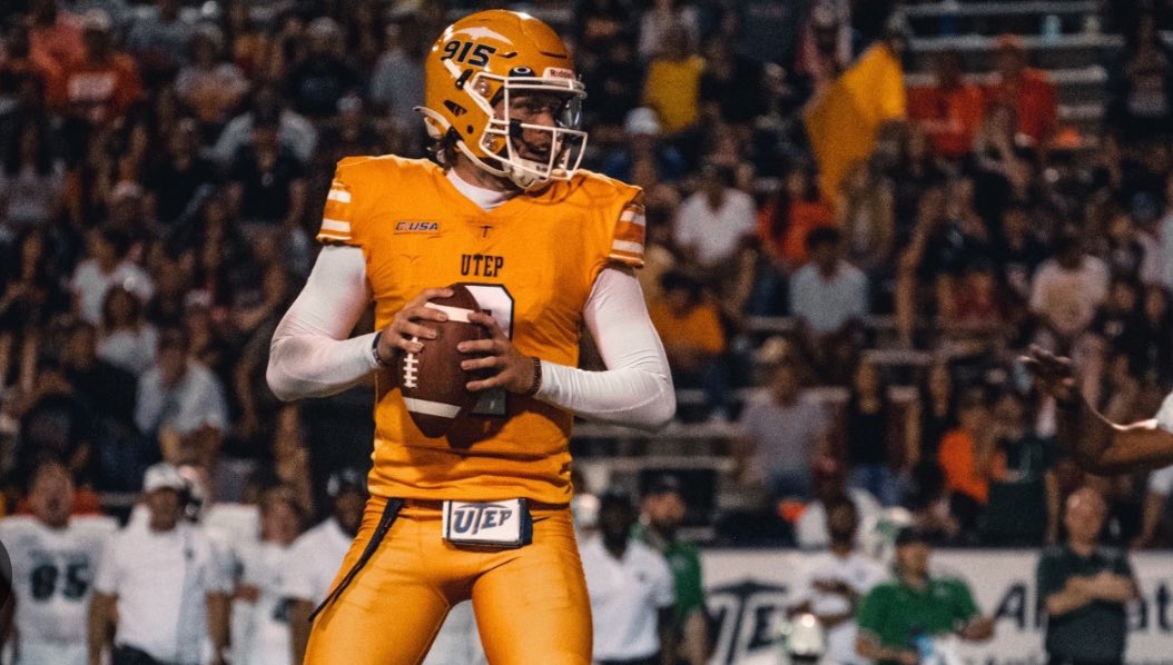 camdyer7's tweet photo. #AGTG After a great FaceTime call with @CoachSWUTEP &amp; @Coach_Avina I’m beyond blessed to announce that I have received an offer to play at the University of Texas at El Paso! @UTEPFB🟠🔵 #PicksUp⛏️#WinTheWest https://t.co/ZUKFzljAat