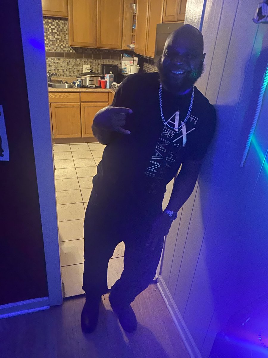 New Year’s vibe 💯💪🏾🎉🥃🍺