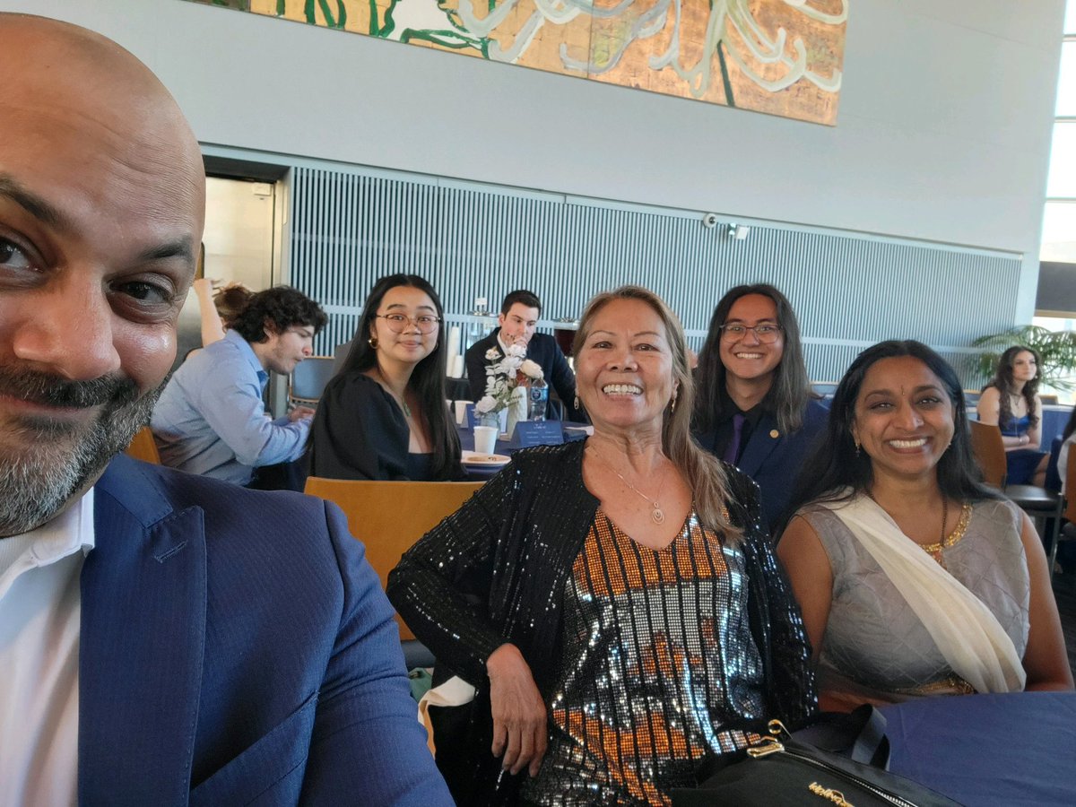 JohnPaculdoK's tweet photo. It was wonderful to recognize and celebrate my fellow young advocates at @ottaunited’s second annual gala. Young people in San Diego are fired up and ready to organize for change! 🙌🔥 https://t.co/JFcgi8CTmG