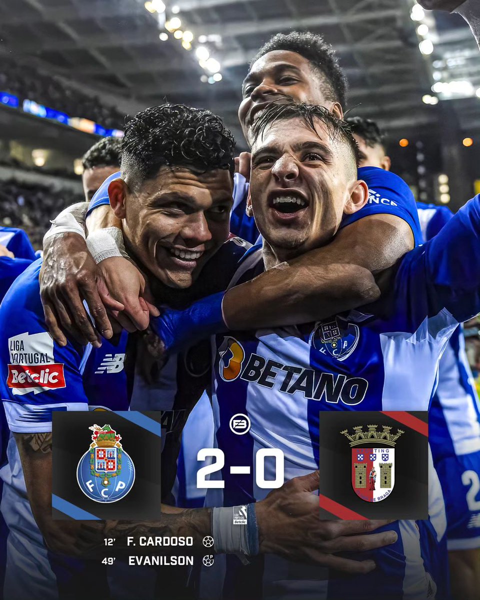 O #FCPorto termina a primeira volta com uma vitória frente ao SC Braga e deixa boas indicações para a segunda! 💙👏🏻

📸 <a href="/FootBolaPT/">footbolapt 🇵🇹</a>