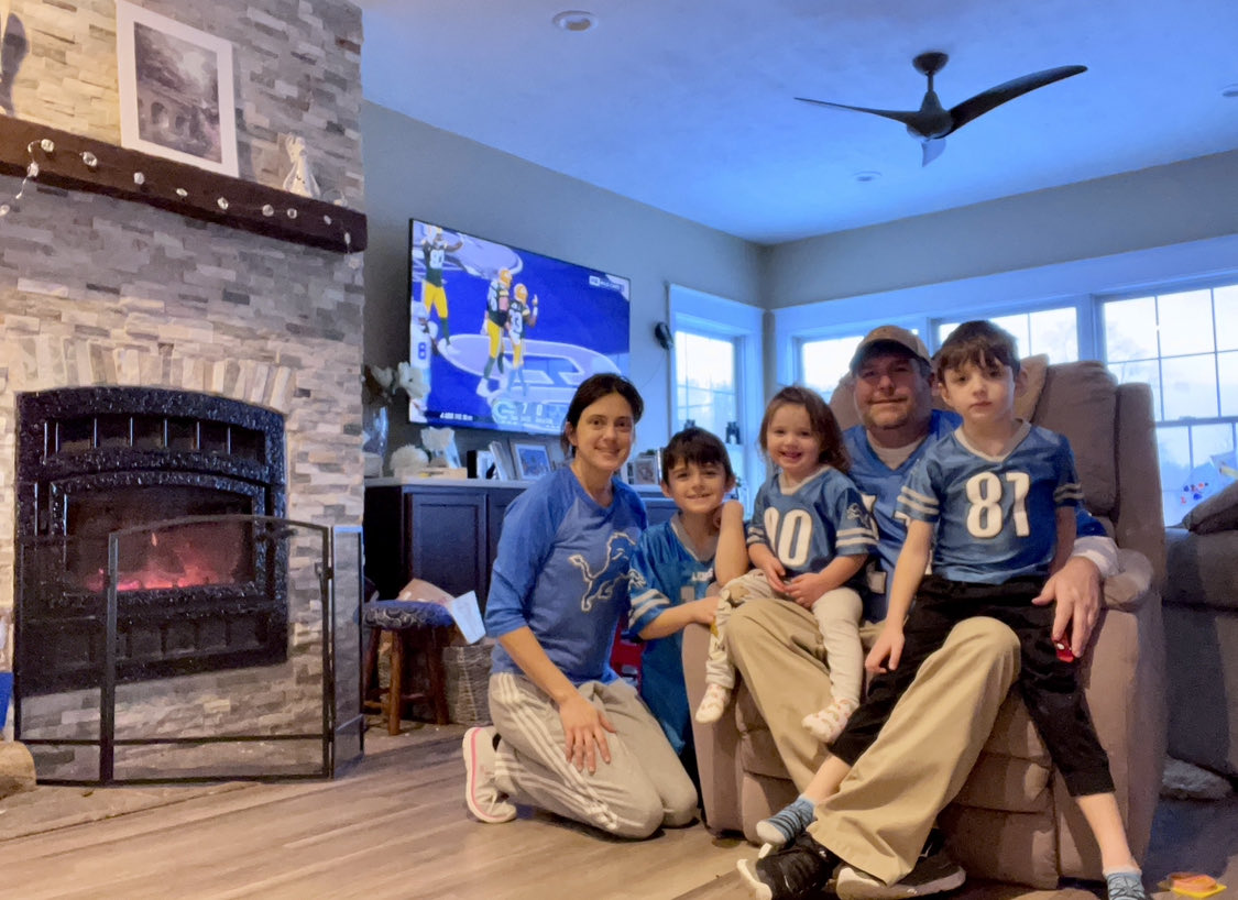 Waverly_PE's tweet photo. Let’s go Lions! #onepride #allgrit https://t.co/J0Fh7TljtB