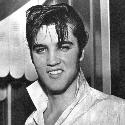 🎤🕺 Get ready to rock and roll with the King! Our #ElvisPresley Quiz is here with a whopping 50 questions! Start the quiz: kiquo.com/elvis-presley #Elvis #MusicTrivia #RockNRoll #TheKing #ElvisFans #QuizTime #50Questions #MusicLegends #TriviaChallenge #ElvishFanGirls