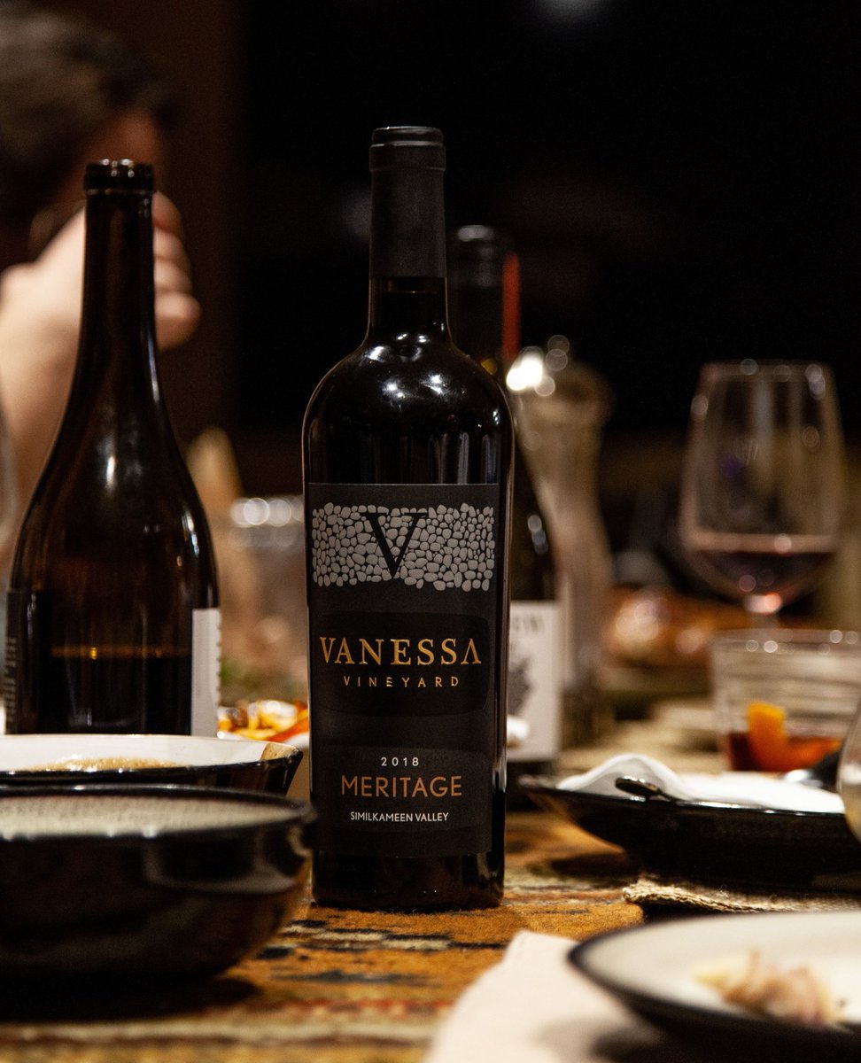 vanessavnyrd's tweet photo. What are you bringing to Sunday night dinner? (hint, it's us!)

#vanessavineyard #VVwines #BCwine #BCharvest #meritage #syrah #merlot #explorebcnow #weekendvibes
#bcwinecountry #bcwinery  #awardwinningwine https://t.co/BmECGPaEqo