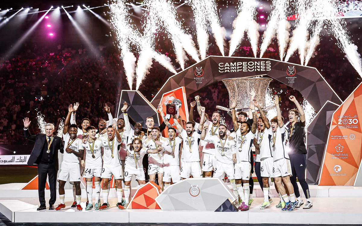 atchouameni's tweet photo. El Real Madrid, Simplemente…👑 https://t.co/vbGnbEvpzb