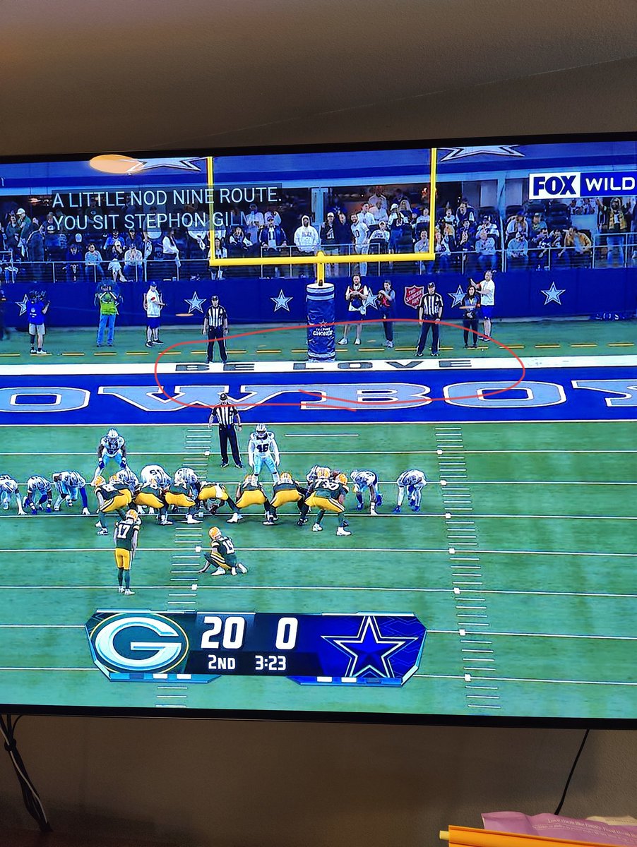 mak52's tweet photo. Advice to @dak for the second half. #NFLPlayoffs #GBvsDAL https://t.co/oBo1rH3KA5