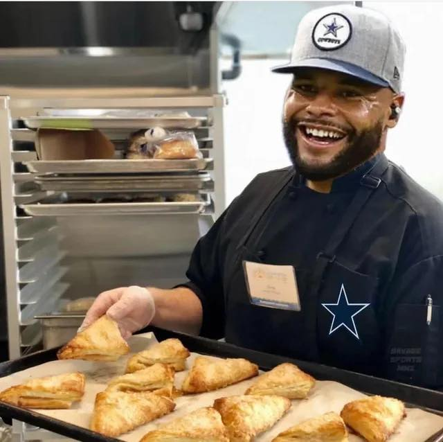 TotalProSports's tweet photo. Turnovers anyone? 🤣🤣🤣 https://t.co/fIpfgx2D4B