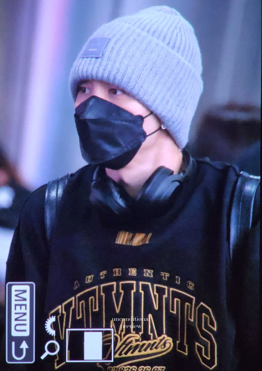 unconditionalJS's tweet photo. 240115
ICN 🛬

동글동글동글

#쟈니          #JOHNNY
#영호          #ジャニー
#NCT        #NCT127 https://t.co/hozdmLyrzC
