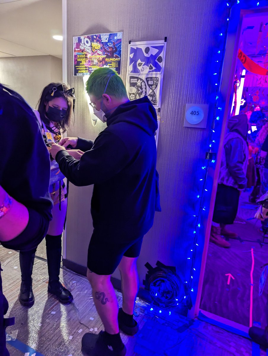 90's dancing baby.gif tweet media