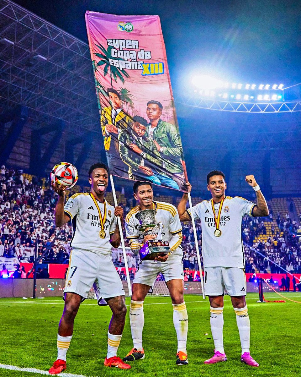 ⚪️ Vinicius Jr: “Everyone wants to fight me. I try my best to stay focused”.

“I’m not a saint. Sometimes I talk too much, sometimes I do dribbles that I don’t have to do and I want to learn…”.

“I'm here for that, to learn”.