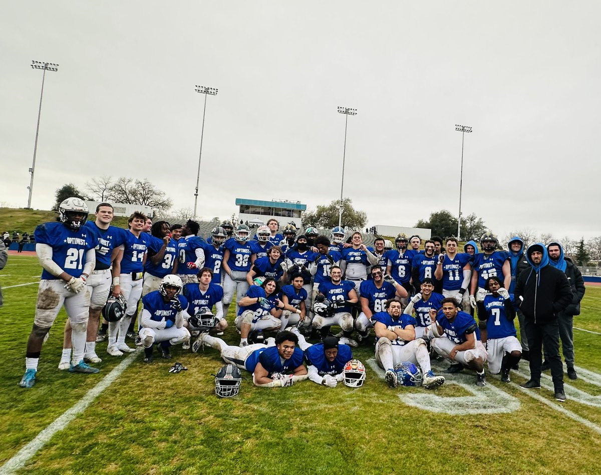 ZaneRoeder's tweet photo. Honored to play in the 64th annual Optimist All Star Football game along with the areas best ballers. @coachtoakridge @ORHS_Football @SacBee_JoeD @CoachBarnesLWG https://t.co/VVs7iAjJHD