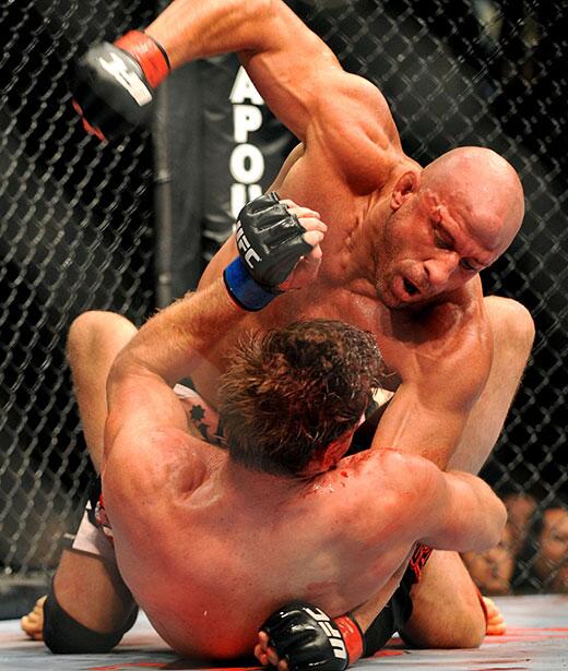 PrestigePrince9's tweet image. who's got the best ground and pound