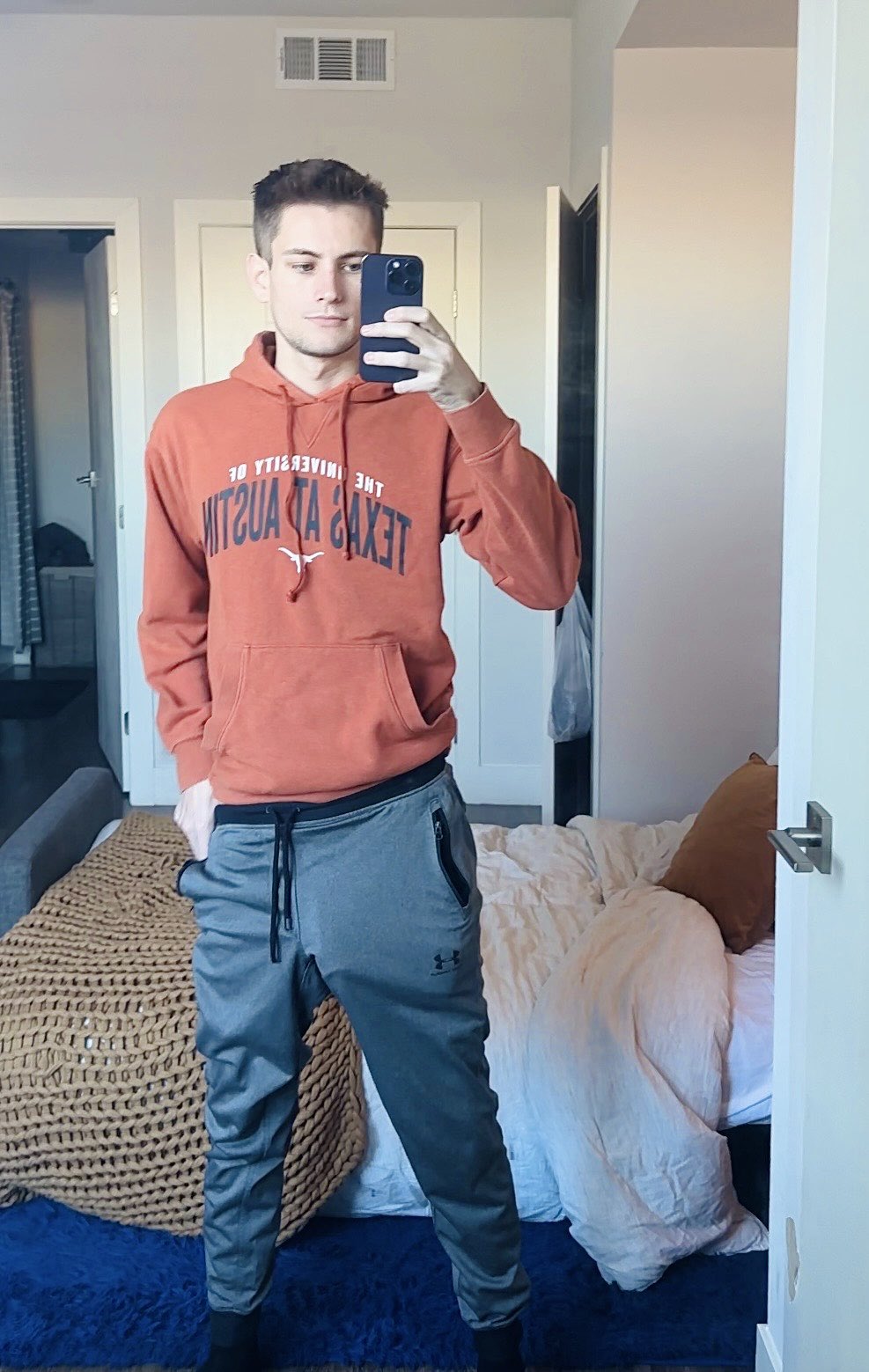 1 pic. where can i put him? https://t.co/SWxKCcINOZ