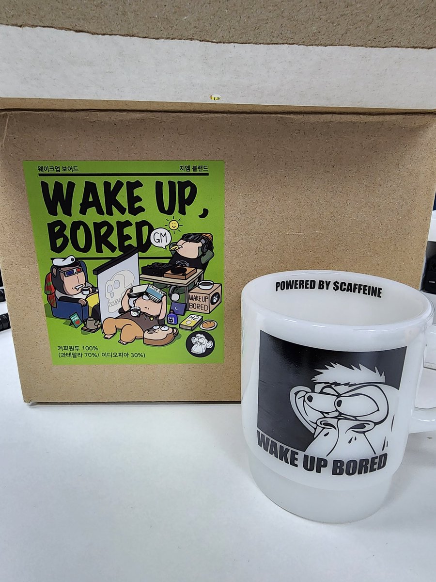 Dame202110's tweet photo. 🔅 #1egDAO #MrAwake #web #coffe
자칭 @1egdao 를 접수하신 @mrawake 님의 커피 선물을 받아보았다!
이렇게 퍼줘도 되는걸까??? 싶을 만큼 어마어마하게 받았다~ 감사해요~
매일 아침이 향기로움!!! https://t.co/7yTlhuSSSt