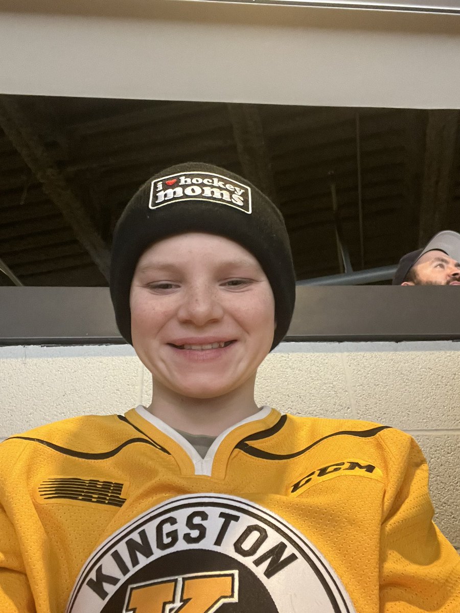 jayholzy42's tweet photo. @Oshawa_Generals 
@KingstonFronts https://t.co/vIDBlIQuuY
