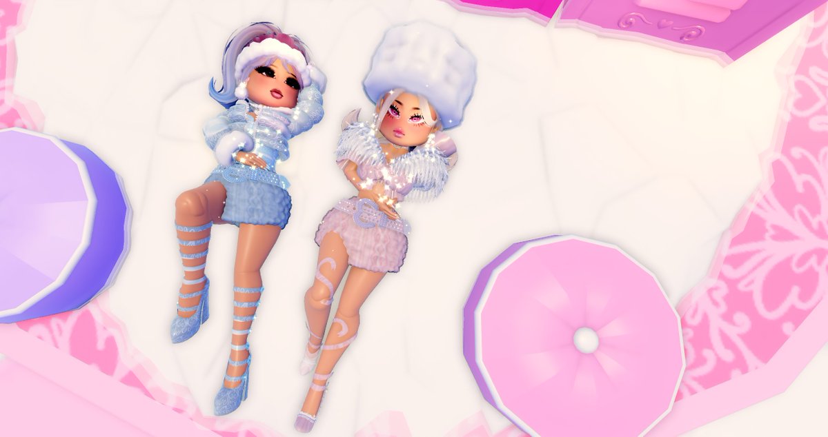 misamusalive's tweet image. "Omg they didn't ask me to be their Everfriend...
...Guess we'll try again next year..."

* . °•★|•°∵ ∵°•|☆•° . ** . °•★|•°∵ ∵°•|☆•° . *

#royalehigh #rh3 #RHTC #royalehigheverfriend #Everfriend #rh #photoshoot #ROBLOX