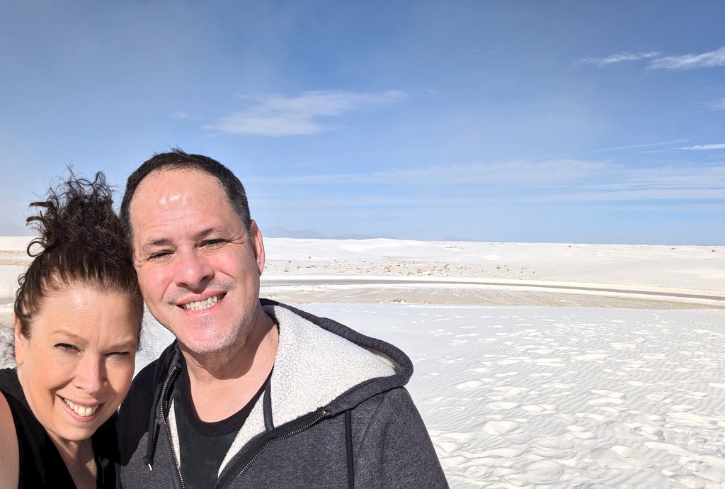 "Like a Ghost Rider..." 

Today at White Sands with @PearlLa87335073 ❤️

#RushFamily