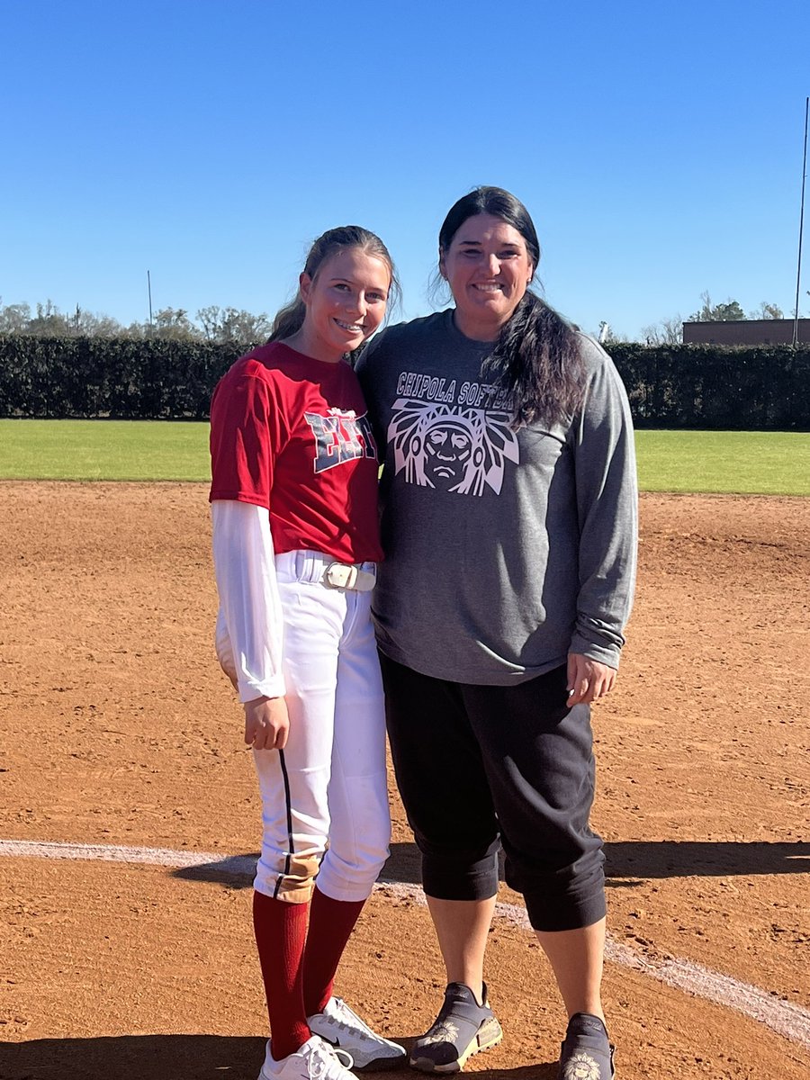 KalliSlade's tweet photo. Thanks Coach @Kelly_Brookins for putting on a great exposure/skills camp, I really enjoyed it and had an awesome weekend!@coachjoerankin https://t.co/r56G54Yabf