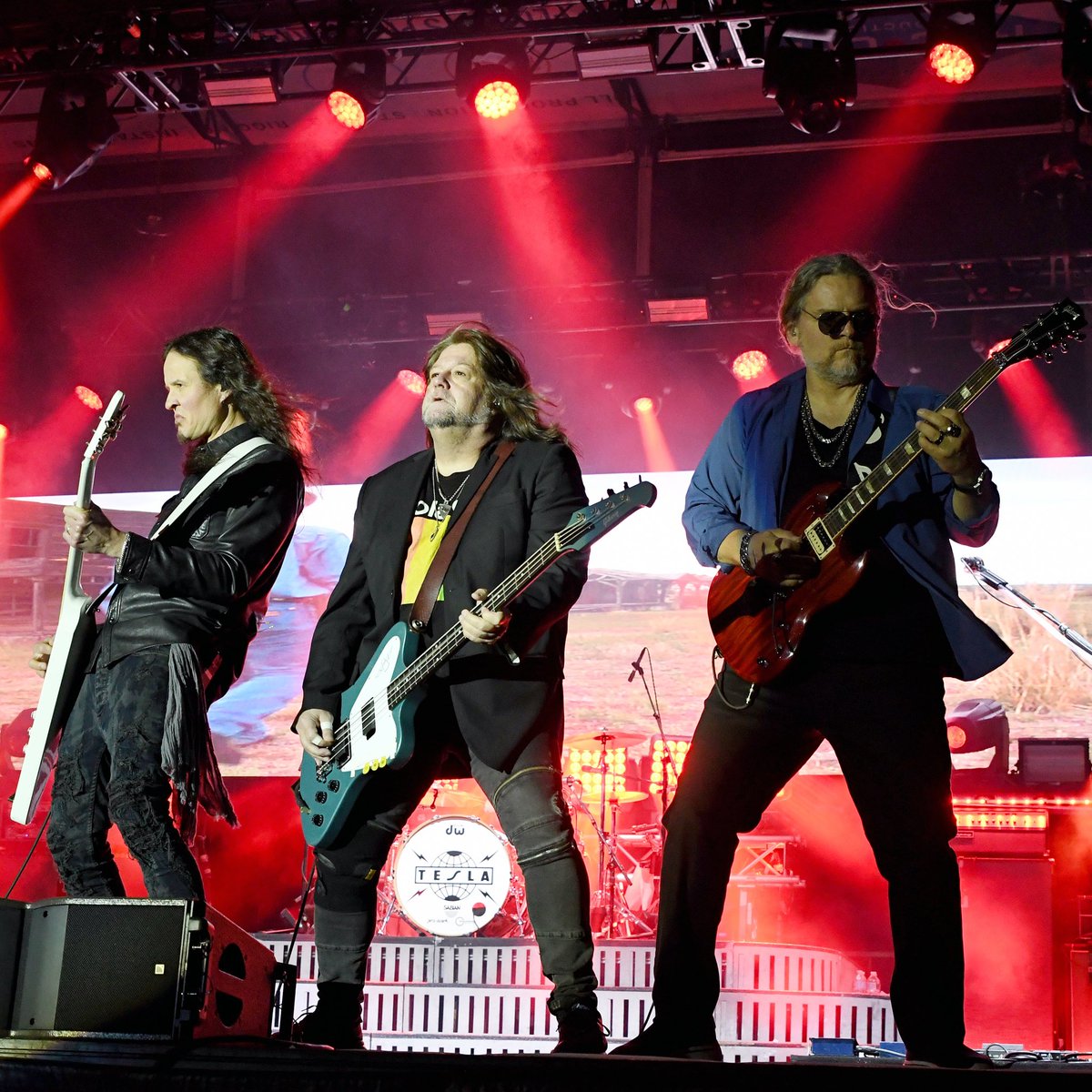 CasinoCoco's tweet photo. Modern Day Cowboys @teslaband ๐ธ #TheStageAtCoco #ComeHomeToCoco #Casino #TeslaBand #Tesla #OnlyAtCoco https://t.co/lj0QLxYMRa