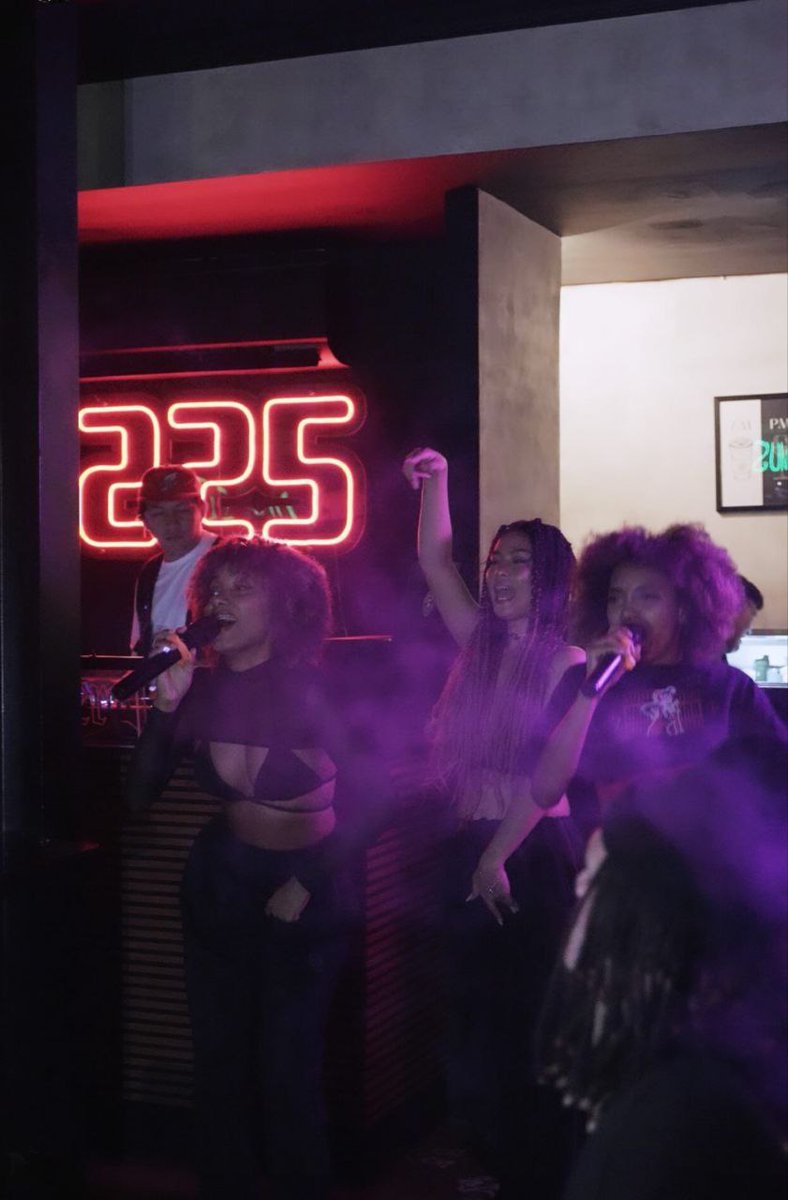 Sol & Luna TV tweet media