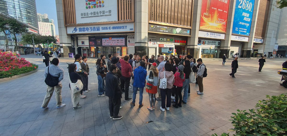 CedHon's tweet image. 🔥This week was the #ScalableHCI Symposium in #Shenzhen:
ScalableHCI.com
😎 About 100 of cool nerds came to #hack the #manufacturing ecosystem with us, from MIT, Berkeley, Harvard, NYU, CMU, Cornell, Parsons, KAIST, SUSTech, etc.
Thread🧵
