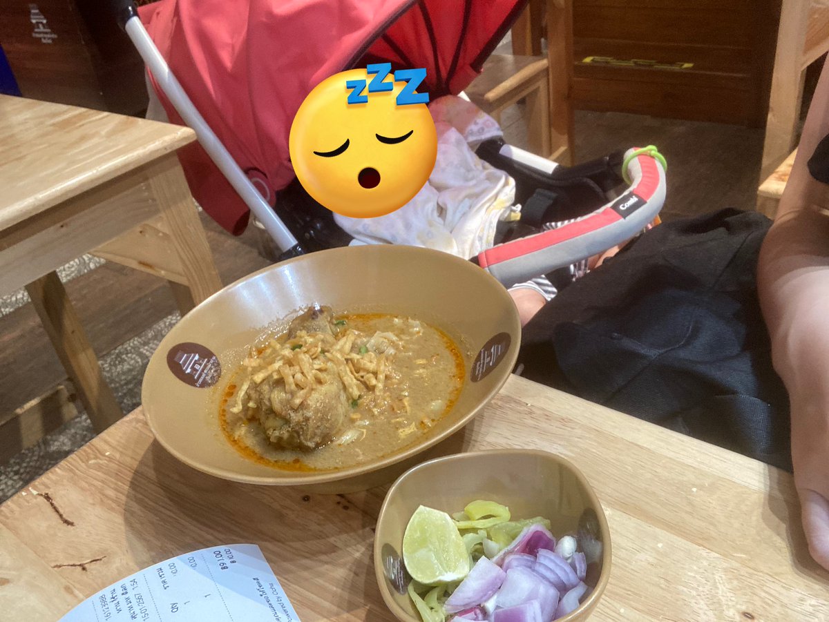 子連れカオソイ