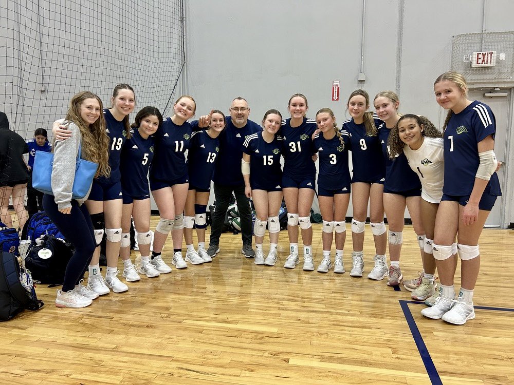 EVA_VBall_KY's tweet photo. Super proud of our EVA teams this weekend. Great kickoff to ‘24. 7 of 12 teams playing in Gold bracket. 4 in Silver bracket and 13-Green winning the bronze bracket. Sky’s the limit! #GoEVA #EVAProud #SeasonHasBegun 💚💙🏐💪🏼 https://t.co/sbHMwOeAWf