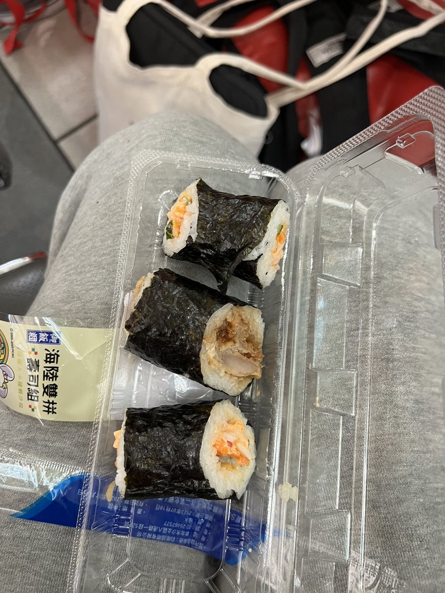 titou ⚔️ tweet media