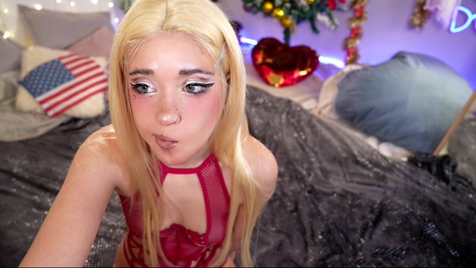 I'm online @MyFreeCams! #onmfc https://t.co/yFwj0sl3Z5 💚 https://t.co/IMUb1eSCth<a class="tags" href="/tag/myfreecams">@myfreecams</a><a href="/tag/onmfc"class="tags">#onmfc</a>