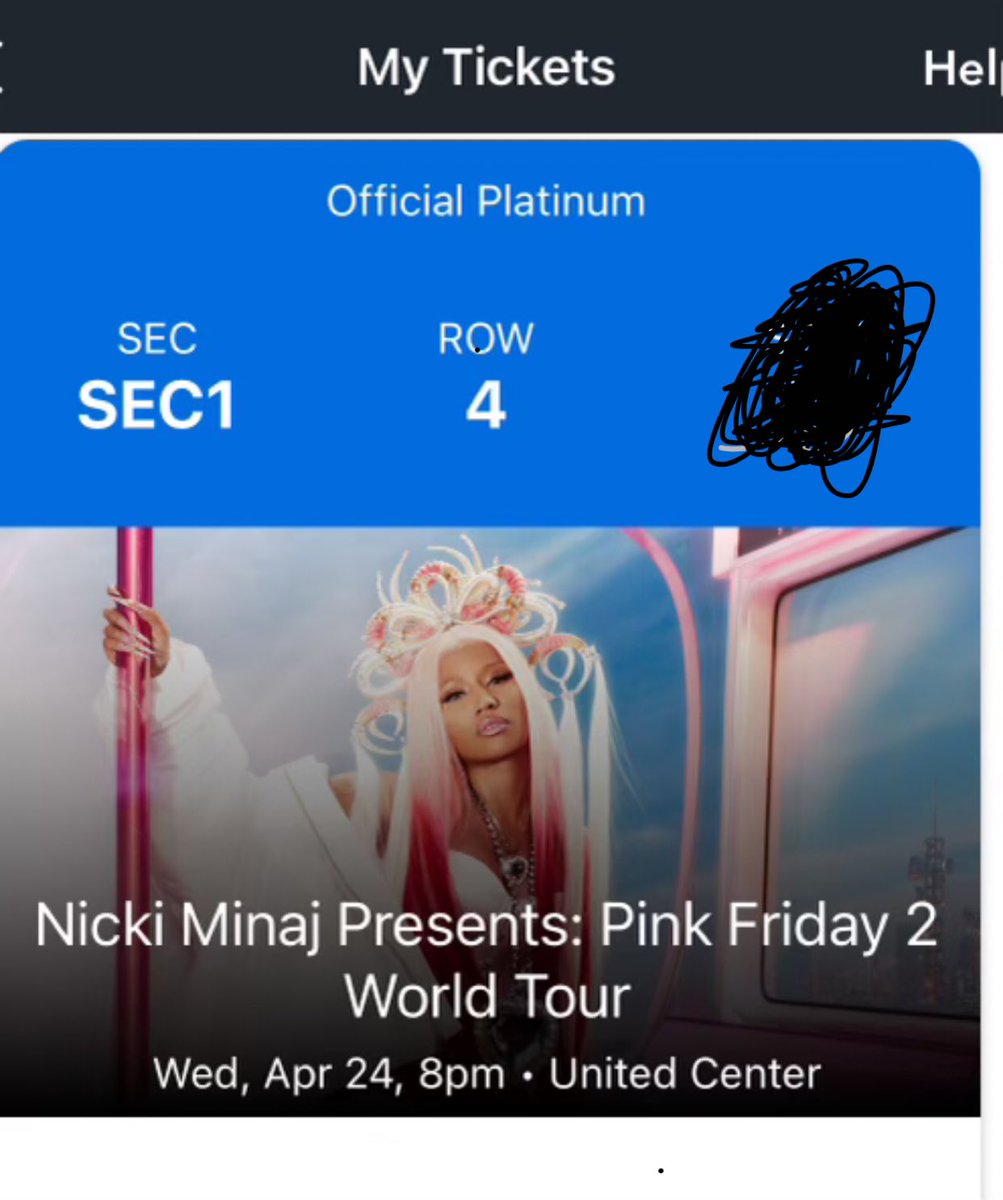 FayeRezzy's tweet photo. I hope I don’t fall out my chair trying to get to you Queen! Pressing play until you hit the Chi!! 🫶🏾🫶🏾 @NICKIMINAJ https://t.co/EyiYs63vS1