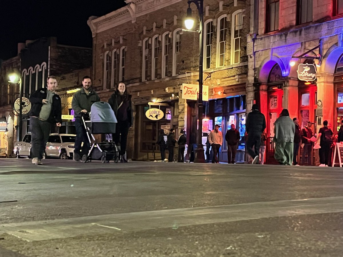 Catherine R. Counts tweet media