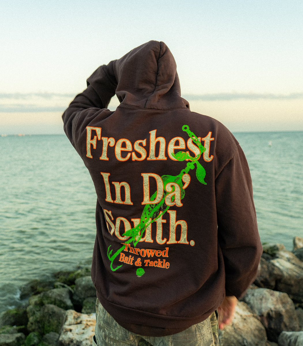 AtomicSnott's tweet photo. NEW HOODIES BY ME 🎣 https://t.co/adKFHSn43b