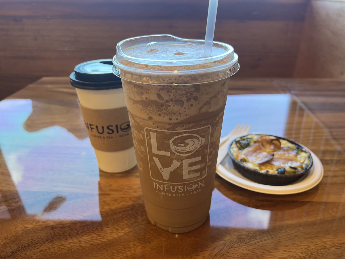 lil_wizard1223's tweet photo. 珍しく朝からカフェに来たら、オーダーしたコーヒーのダブルサイズのオマケが付いてきた。お腹たぽたぽ☺️
天気もよいし、よい休日の始まり。

#Infusion https://t.co/qiyDEUqumP