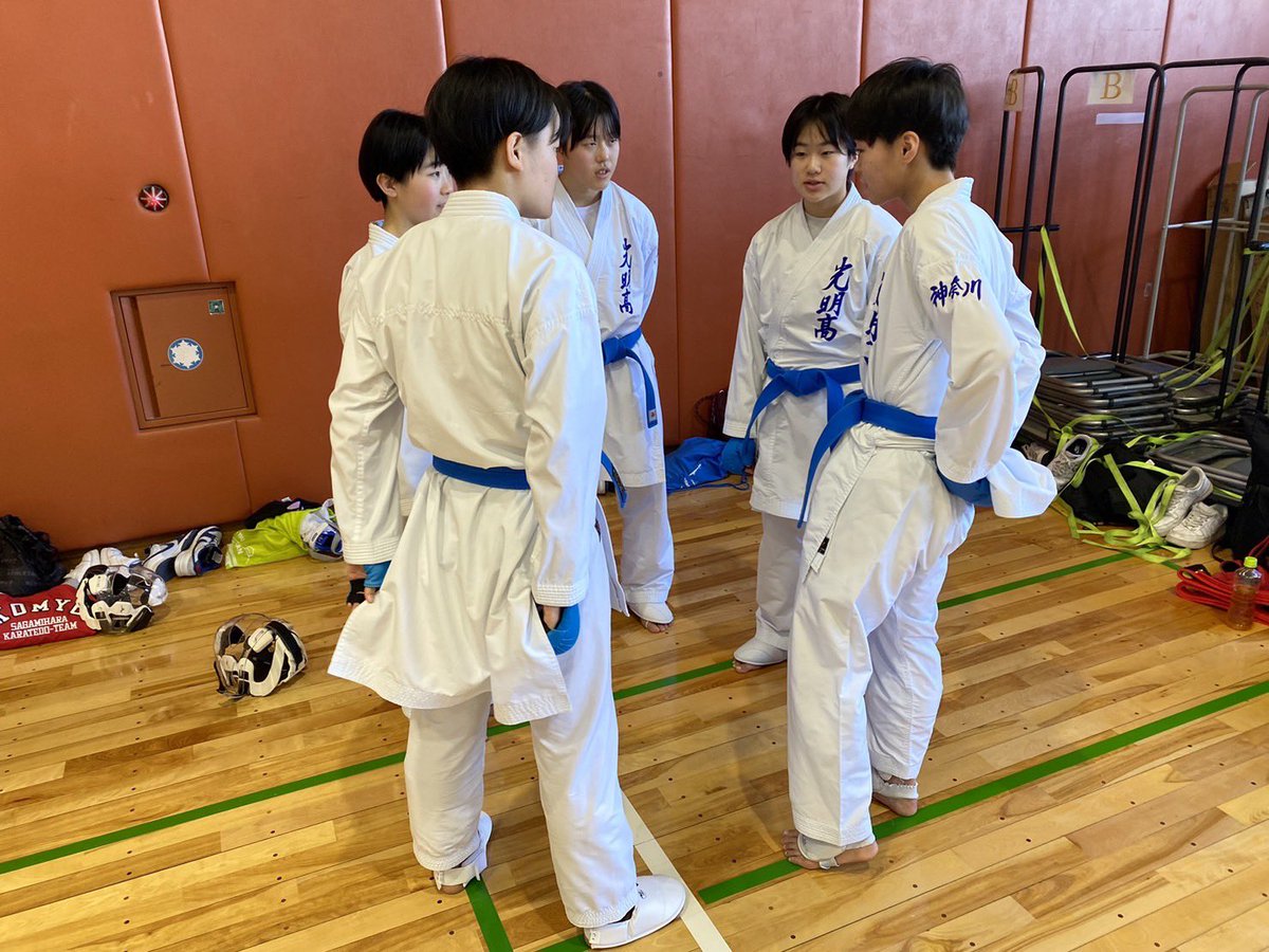 komyokarate tweet picture