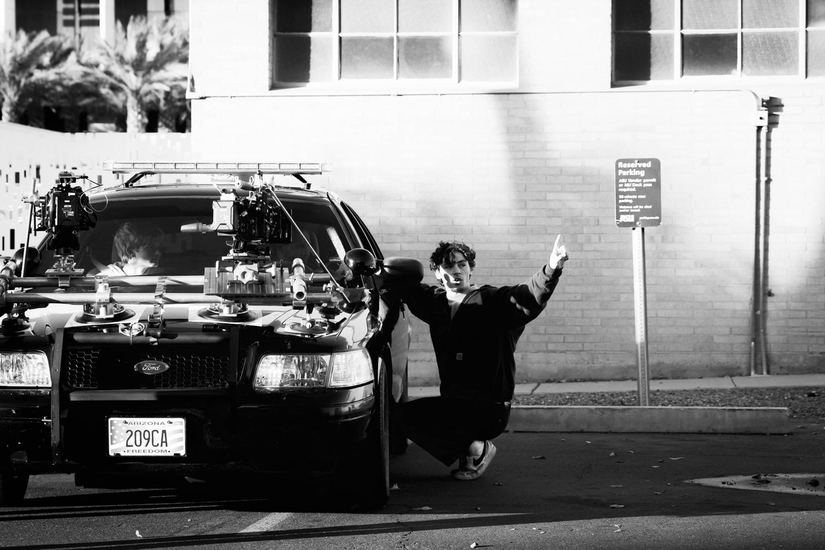 priceisrightkid.eth 📽💭 tweet media