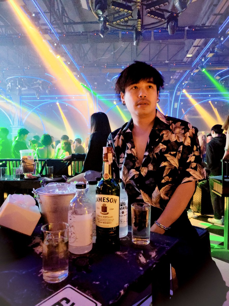 MayBeMusicBase's tweet image. เหงาๆ ณ เชียงใหม่   #ลำปางทัก #ลองมั้ย #หนุ่มโสด #โสด #เกย์โสด #เกย์รุก #บ่าวลำปาง #บ่าวเหนือ #ลำปาง #เกย์ลำปาง #เกย์เชียงใหม่ #เกย์เชียงราย #เชียงใหม่ #เชียงราย #ลำพูน #พะเยา #แพร่ #เกย์ลำปาง