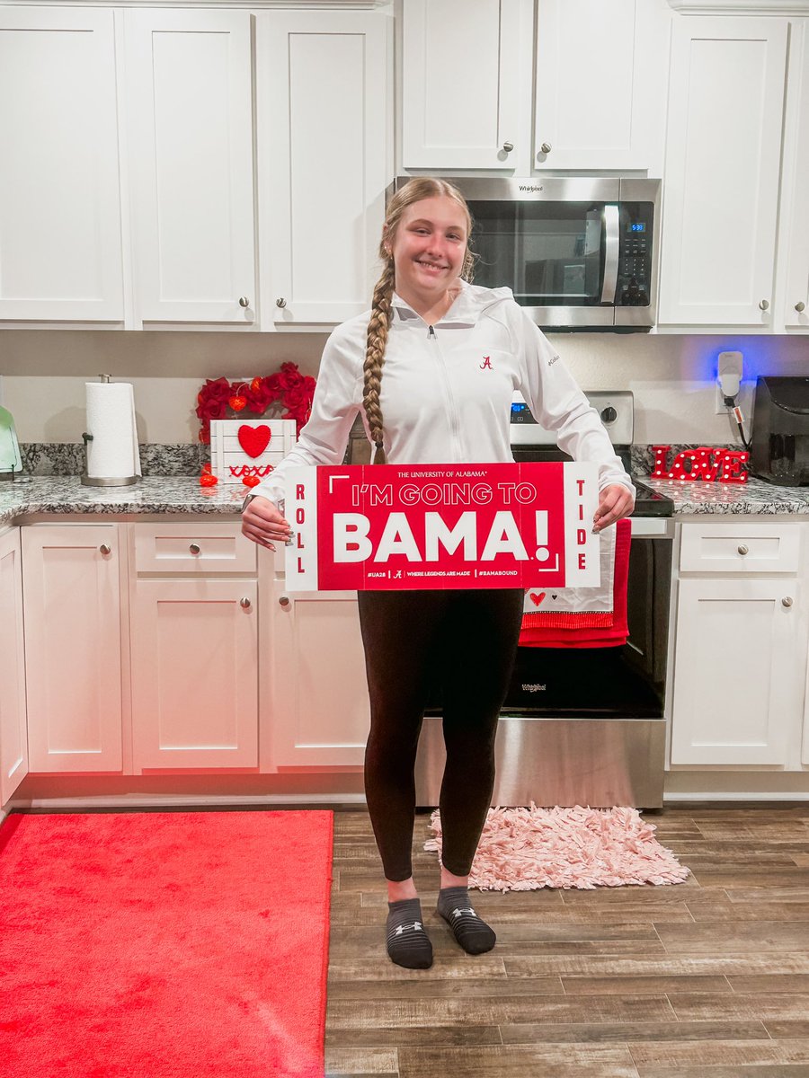 _aubreywatson_'s tweet photo. bama bound #RTR https://t.co/VJ4J4xqwBM