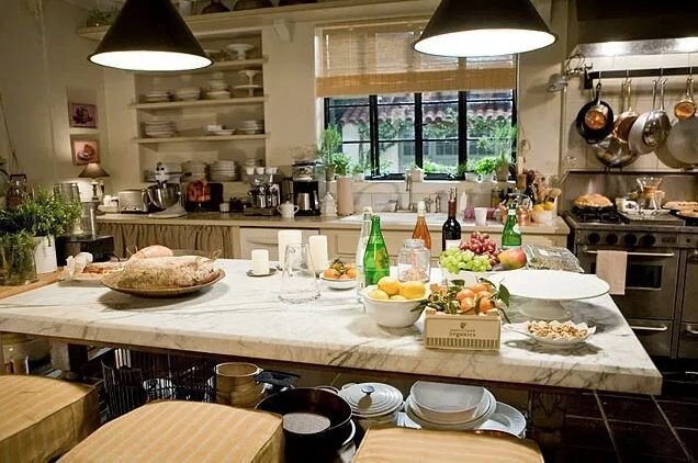 My favorite part of It's Complicated is when Meryl Streep says, "i'm finally getting a real kitchen" when this is her current kitchen.