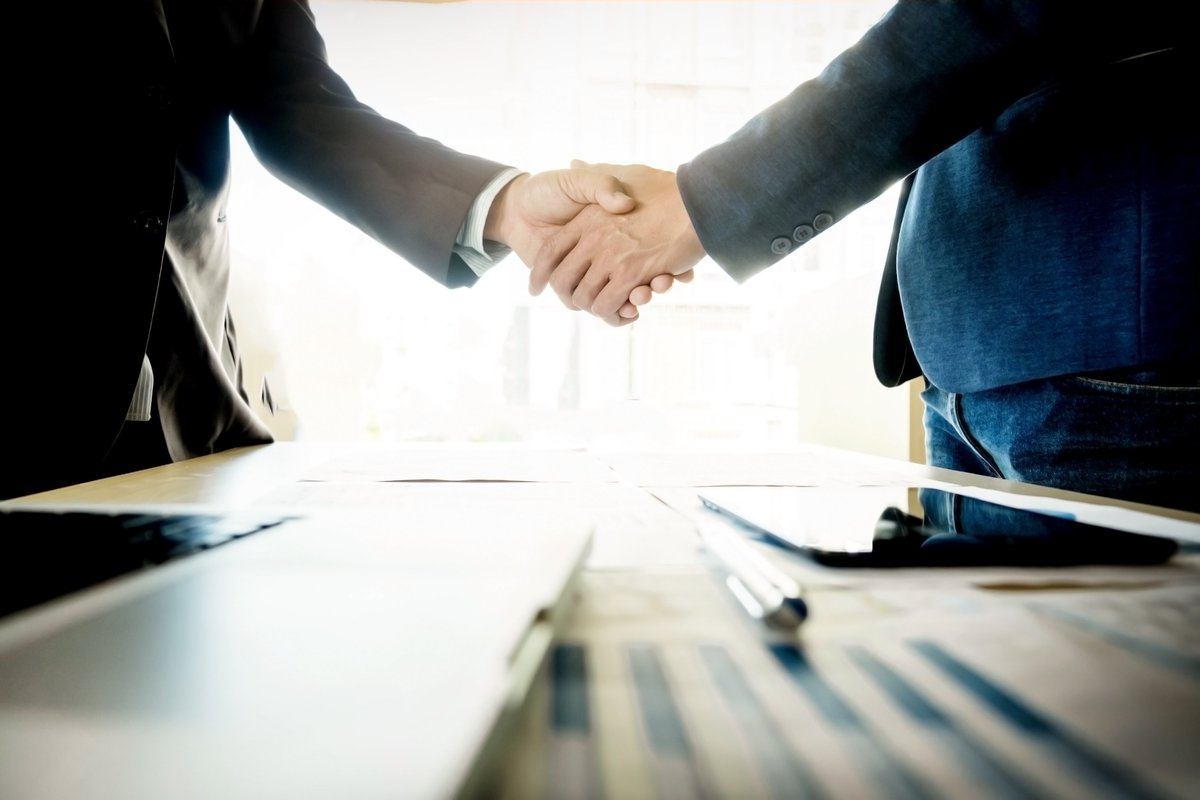 JadeMarvel01's tweet photo. 𝗝𝗼𝗶𝗻𝘁 𝘃𝗲𝗻𝘁𝘂��𝗲 is a business agreement where two or more companies collaborate by combining resources and expertise to undertake a project or new business activity, sharing both risks and profits as per their agreed terms.
#JadeMarvelGroup https://t.co/flnTiaVygY