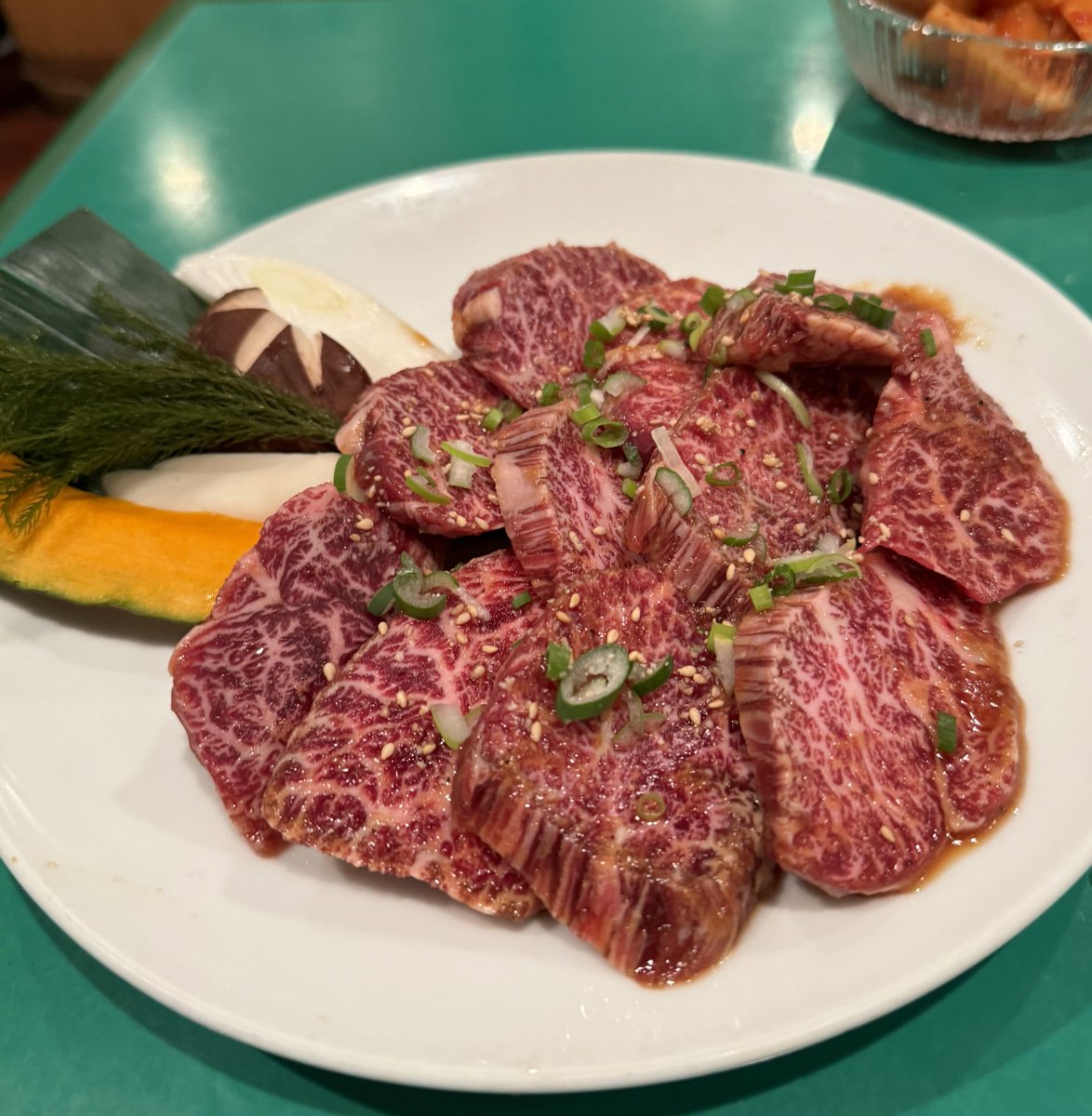 circle2023_0563's tweet photo. 【焼肉明洞】
@南行徳駅 

メインのお肉はもちろんサイドメニューまで全部美味しい【焼肉明洞】さん！

デビュー前からずっと応援して下さっているオモニが聖地作ってくれた🤲

🥩上タン塩と上ハラミ🥩絶対食べてほしい🥺

【焼肉 明洞】
https://t.co/NnNkY7xhku

 #焼肉明洞 #TOZ #ハルト https://t.co/fMNFPVyufi
