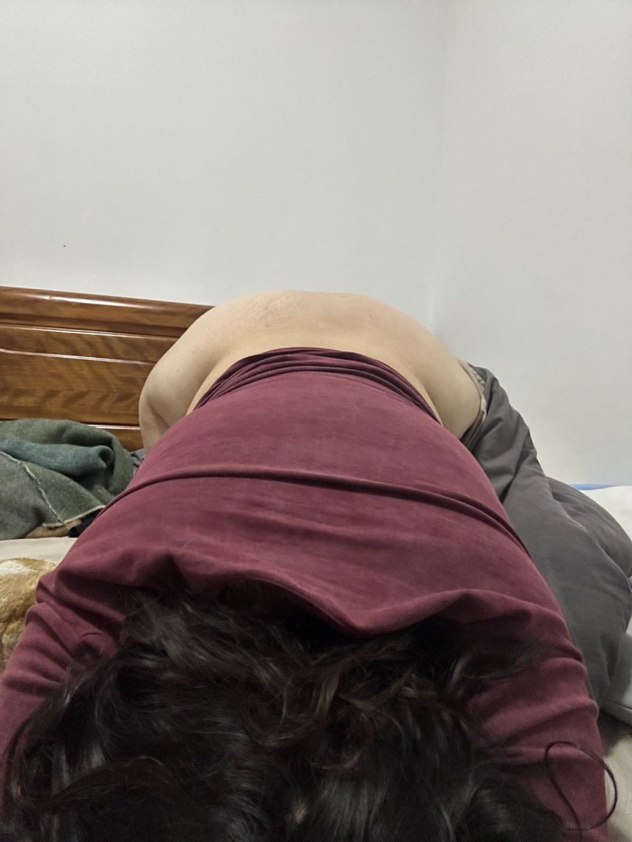 RuoXinbb's tweet photo. 消失这么久给大家跪啦🥹 https://t.co/yAxheSuDL5