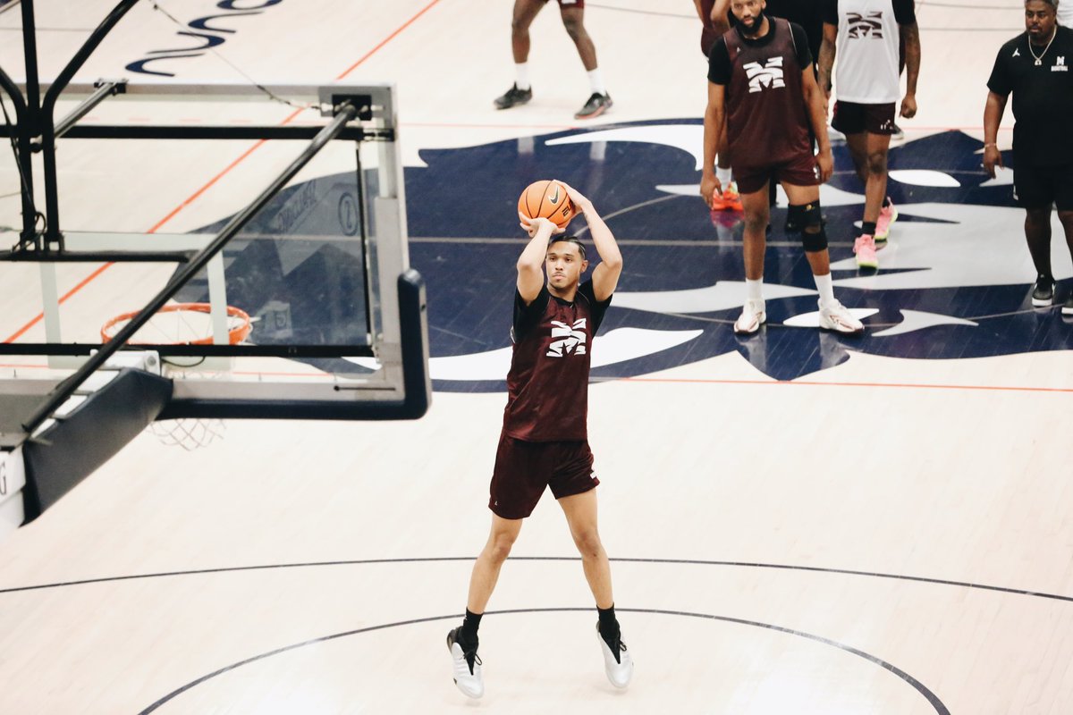 MorehouseMBB's tweet photo. 𝐅𝐨𝐜𝐮𝐬𝐞𝐝. 

#TheHouse | #BeatHoward https://t.co/Monf0PVbnx